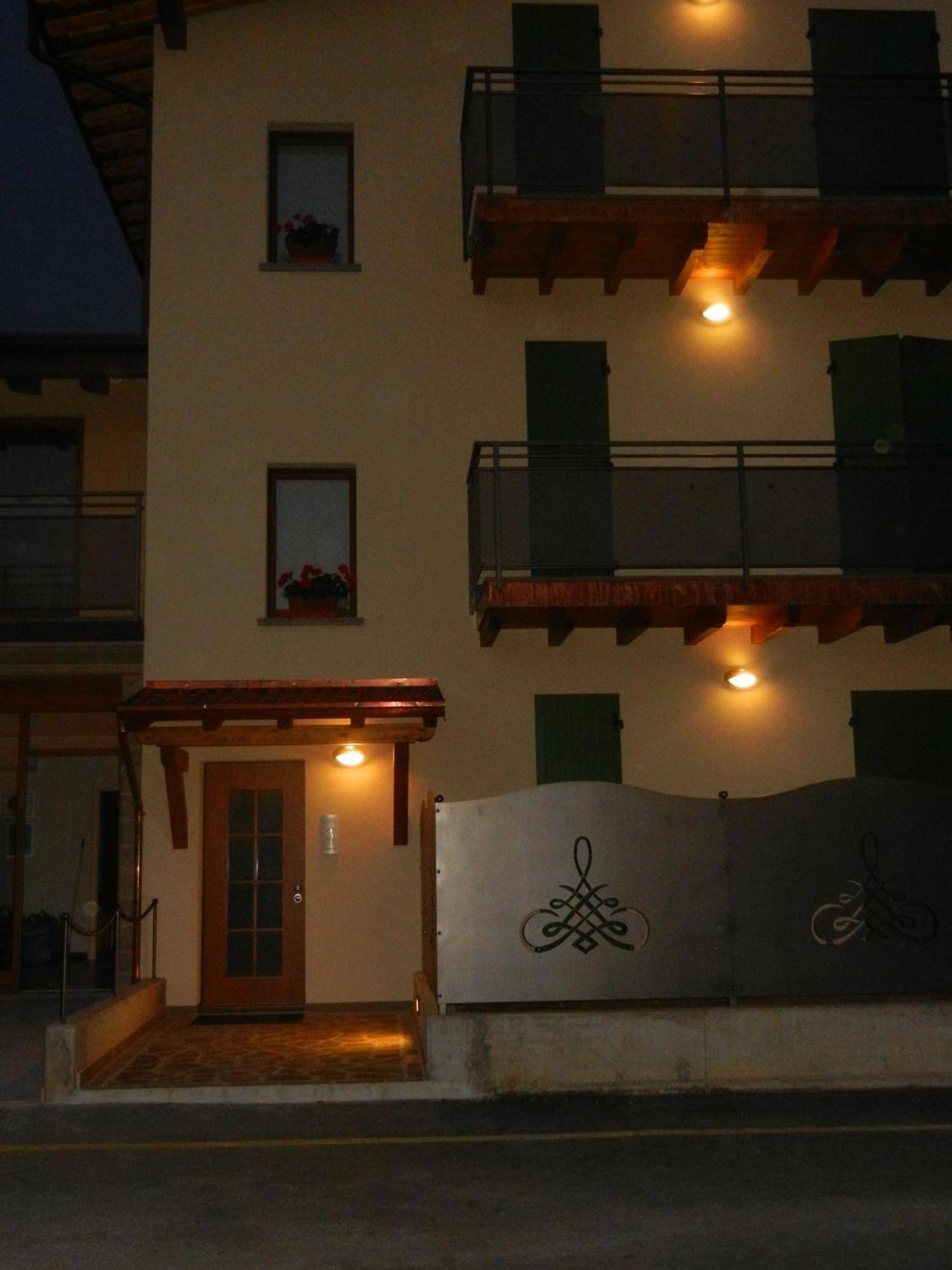 B&B Ad Hoc Costa di Mezzate Экстерьер фото